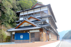 鶴之湯旅館修復工事完了