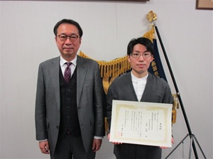 振動刺激を用いた非接触空間認識デバイスの開発