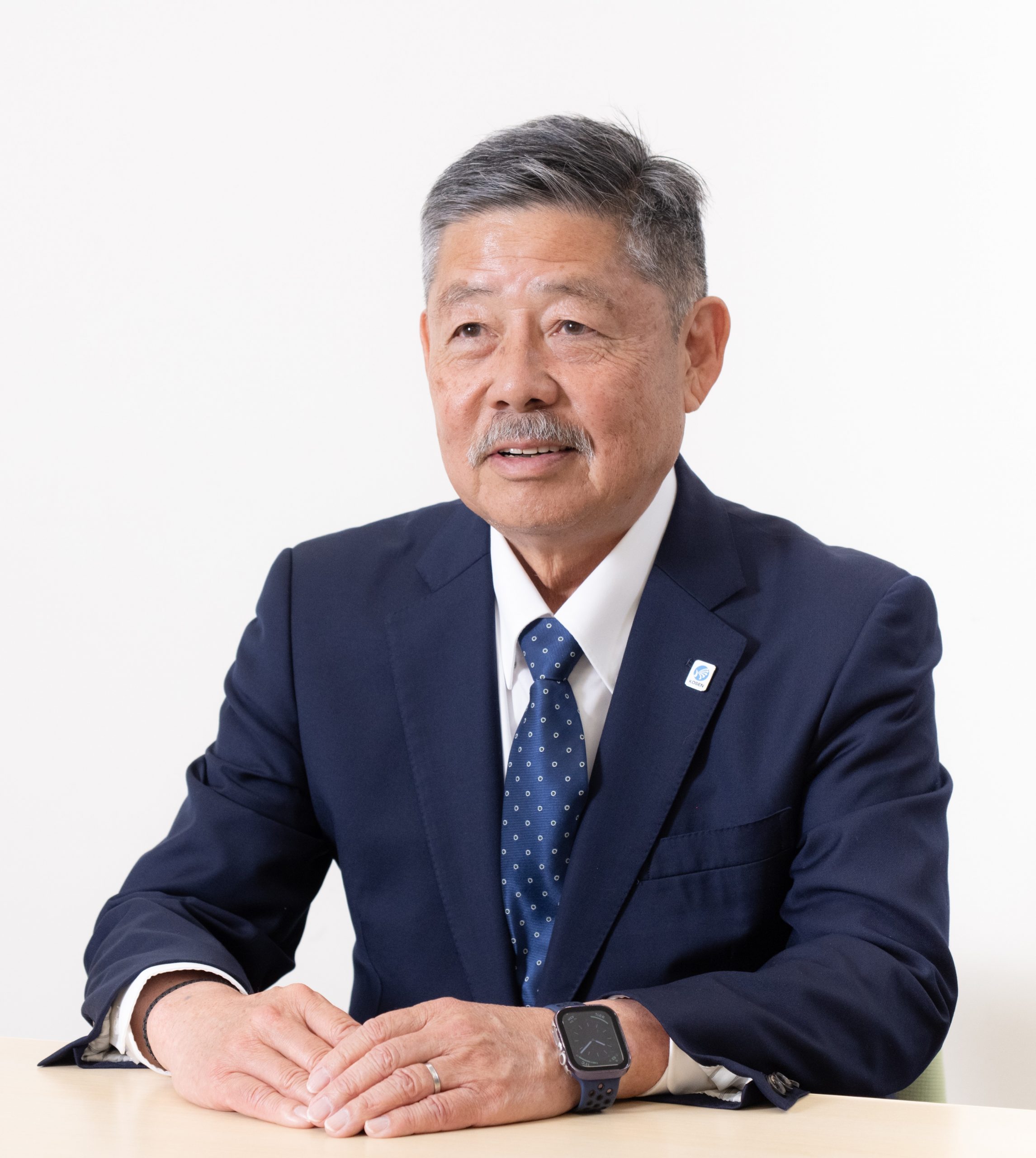 独立行政法人 国立高等専門学校機構 理事長   中島　英治