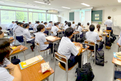 ドイツ留学中の3年生とのオンライン交流